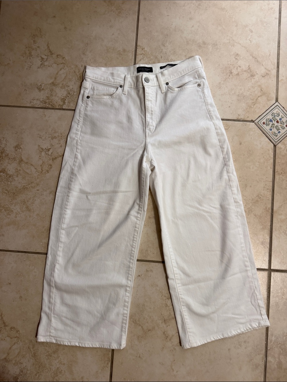 High-Rise Wide Leg Crop White Women's Jeans